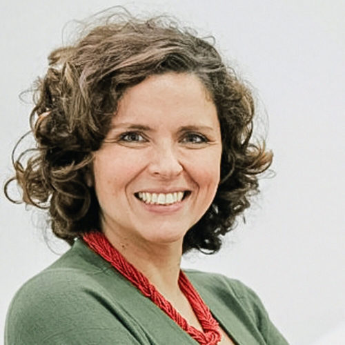 Dr. Sabrina Moura
